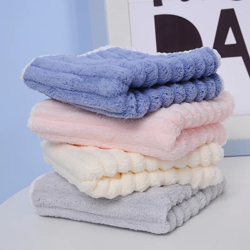 Bathing Shower Stripe Coral Fleece Towels Ultra Soft Thick Super Absorbent Lint Free Quick Dry Bath Towel for Home Use Candy 1Pc