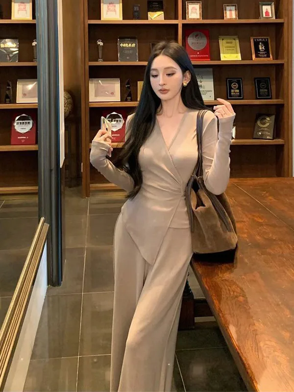 Slimming Two-Piece Set Long Sleeve T-Shirt Top Women's Autumn Casual Wide Leg Pants Slim Fit Cross V-Neck Elegant Commute Style