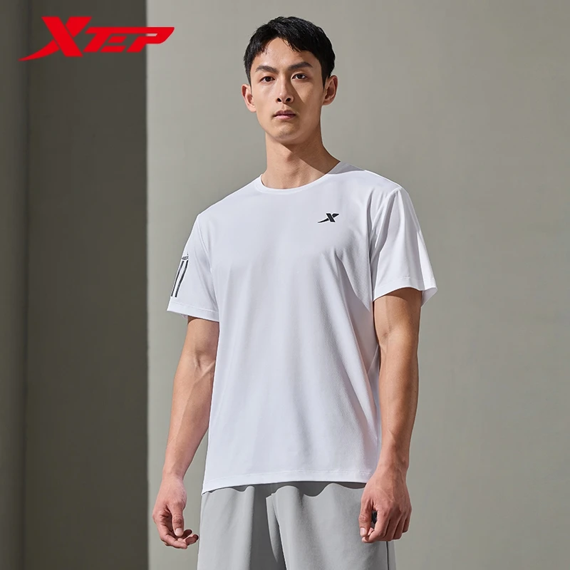 Xtep Short Sleeve Knitted Shirt For Men 2024 Summer Breathable Men\'s T-shirt Training Quick-Drying Outdoor Tops 876229010031