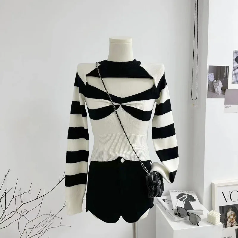 Autumn/winter sexy V-neck Knit Sweater Chic Striped Long-sleeved Fashion Basics Slouchy Warm Women's Knit Sweater