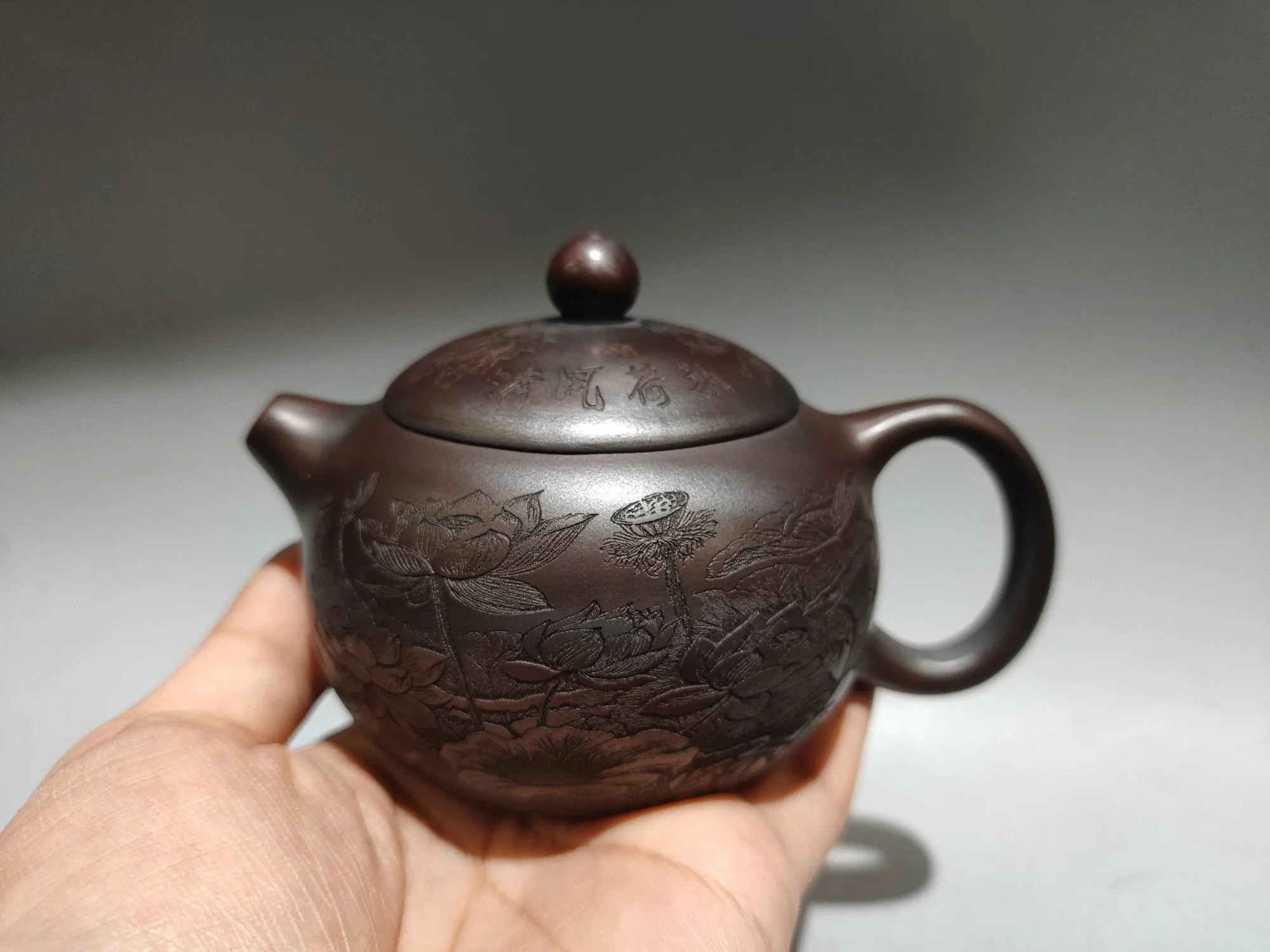 

6"Chinese Yixing Purple Clay Teapot Lotus Pond Pattern Xishi Pot Kettle Teapot Flagon Amass wealth Ornaments