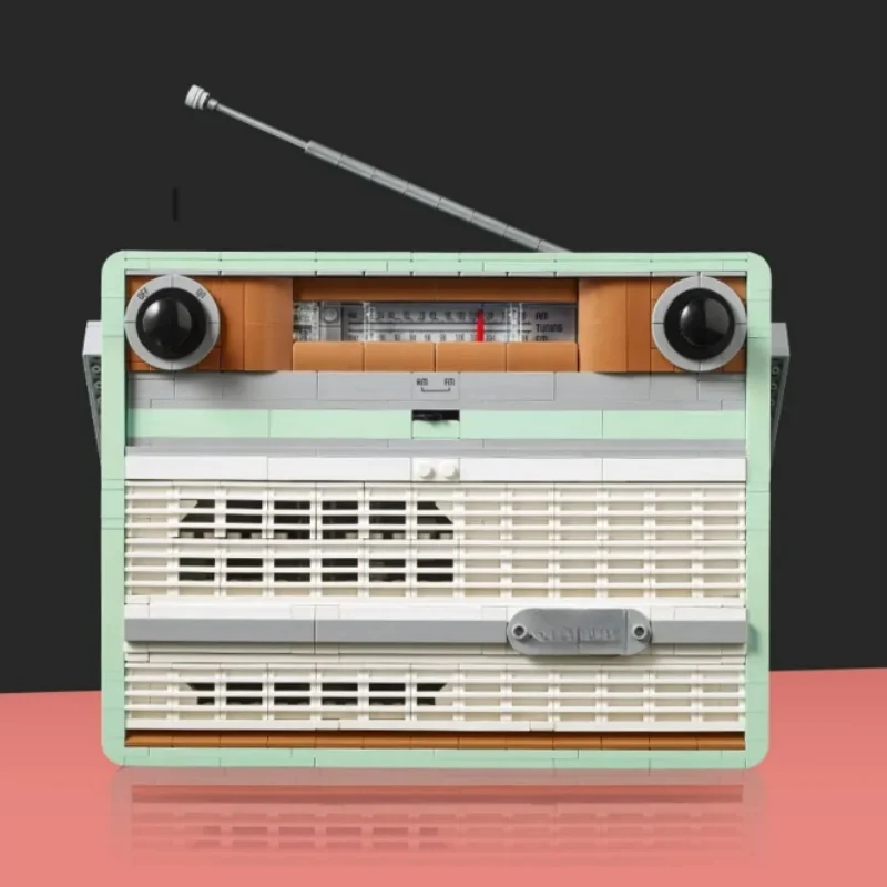 

906pcs Building Blocks Retro Radio Model 1970s Transistor Radio Music Home Decor Bricks Toy For Children Christmas Gifts