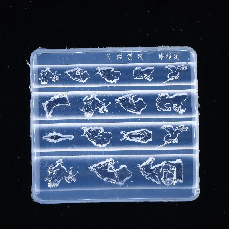 

New Transparent Horse Head Silicone Nail Mold Mixed Sized Shaped Soft Carving Stamping Plates DIY Manicure Art Mould Tools