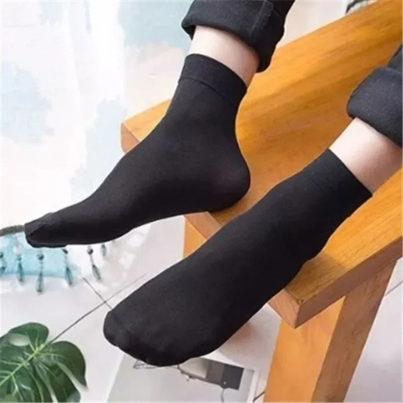 1 Pairs to 3 Pairs New Summer Ice Thin Men\'s Socks Breathable Casual Business Men Socks Fashion Male Elastic Sports Socks