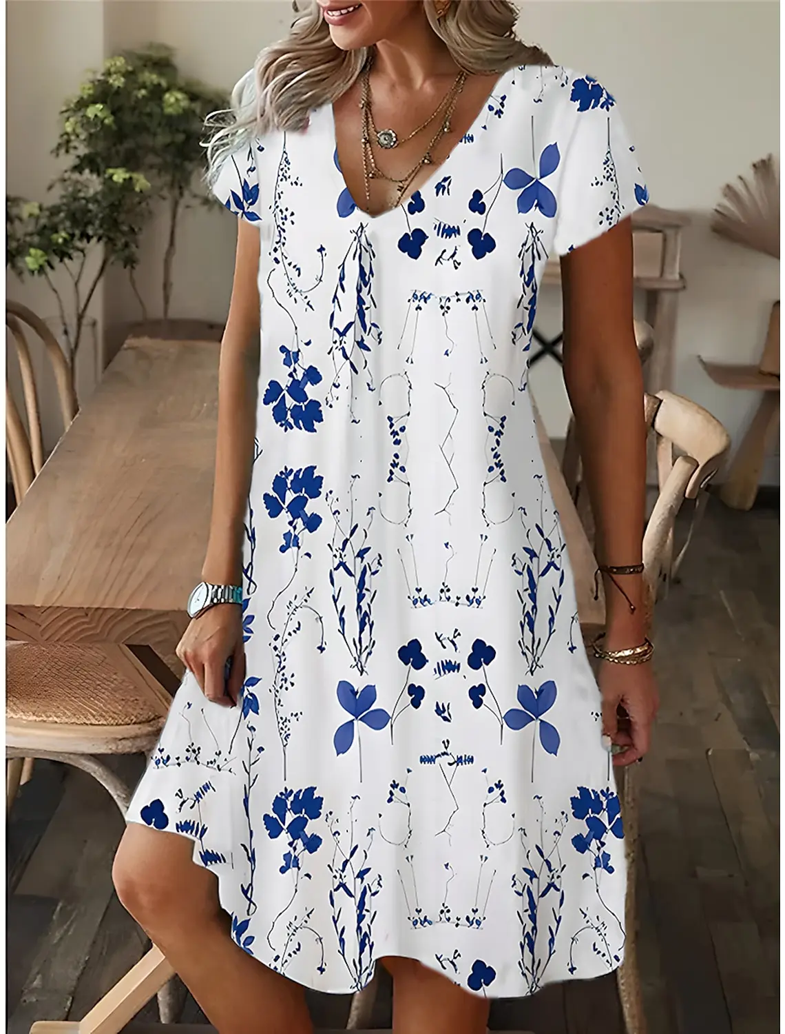 Women's Casual Loose Fitting Short Sleeved Dress T-shirt Style Mini Dresses Summer Casual Loose Dress Vestidos