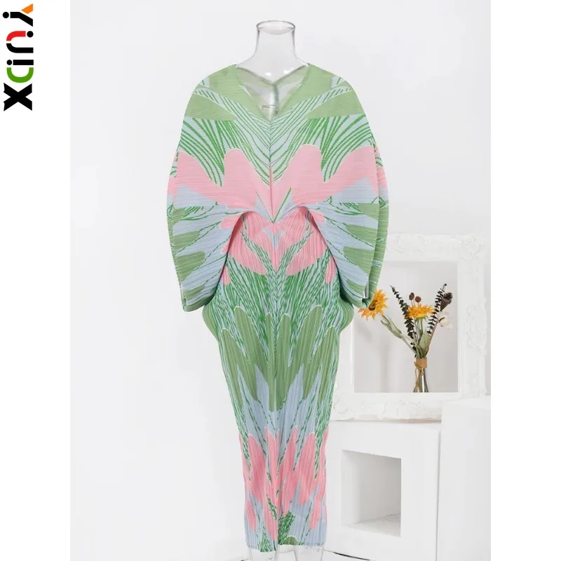 

YUDX Miyake Contrast Color Fashion Pleated Dress Women V Neck Batwing Sleeves Long Dresses Elegant Party 2024 New Clothing