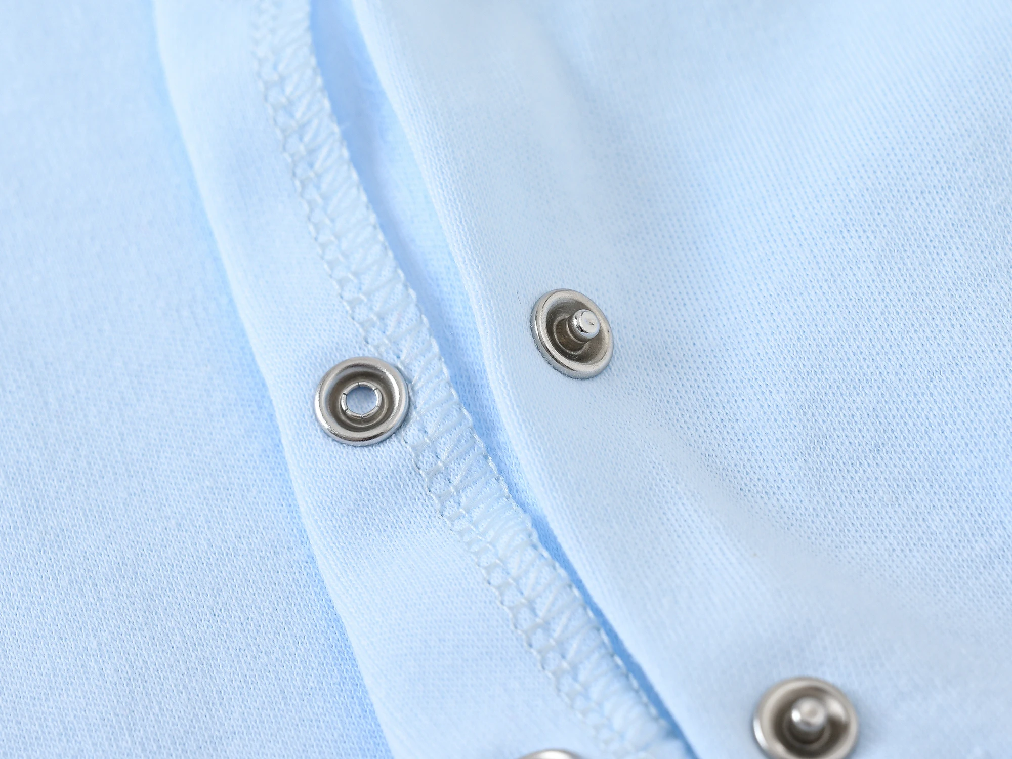 Baby Jungen Strampler-Set mit Kronen-Stickerei, Herbst, Hellblau, Doppelstrick-Baumwolle, Langarm, mit Füßen, mit Mütze und Handschuhen, 1 Set – Detail 12