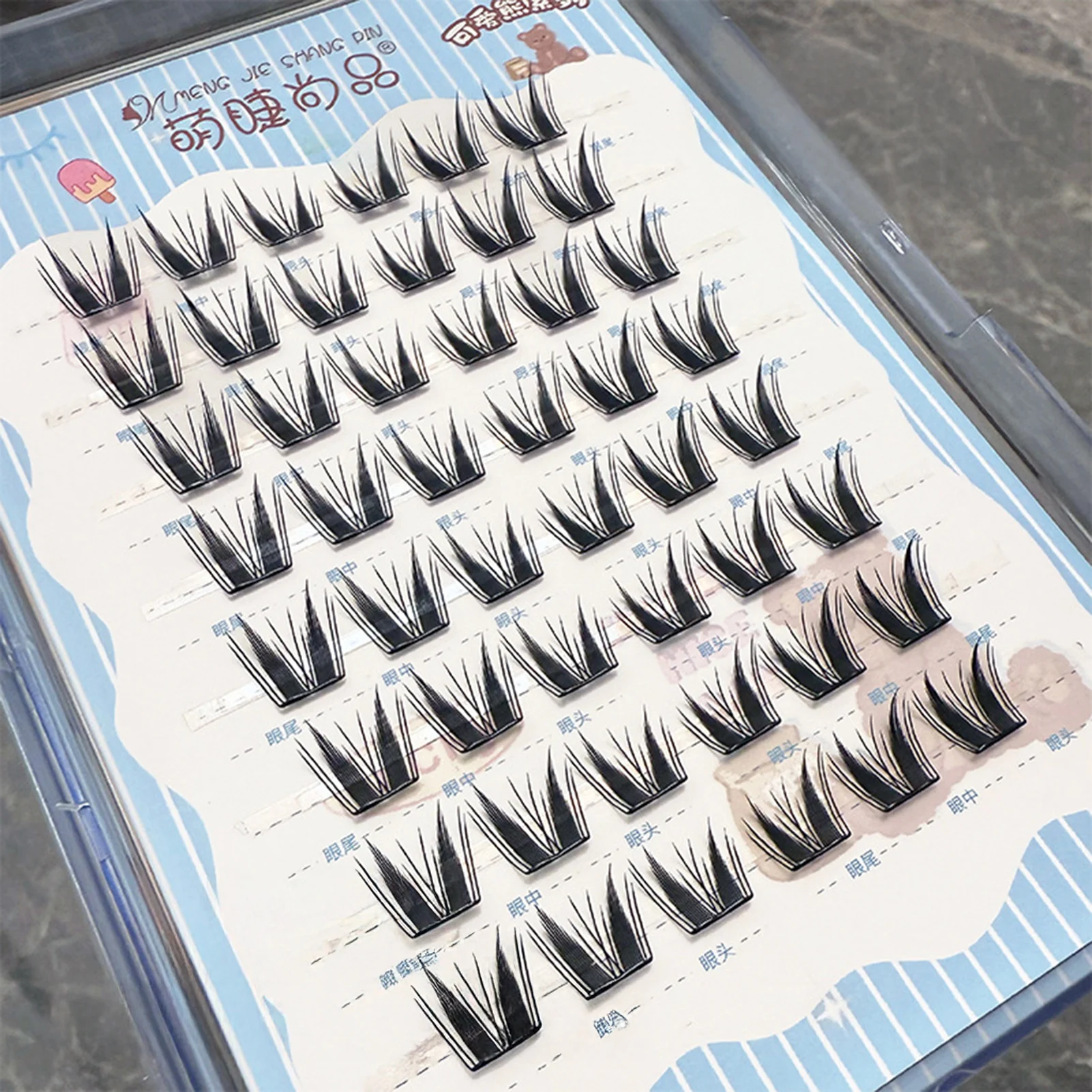 접착제 없이 붙이는 작은 고양이형 인조 속눈썹 8-10mm 혼합 C 컬 블랙 0.05mm 섬유 자연스러운 클러스터 속눈썹 연장