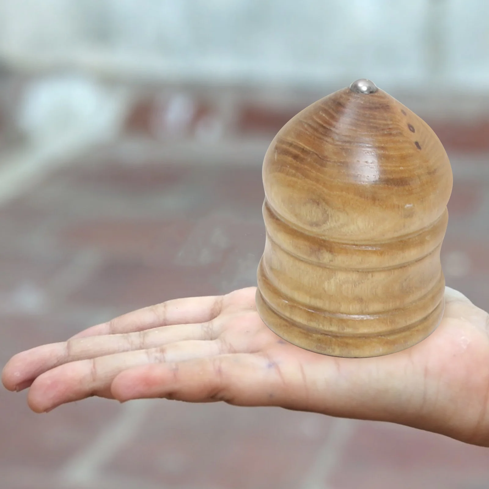 

2 Sets 8cm Solid Wood Spinning Tops Kids Elderly Toys Lightweight Gyro Traditional Wooden