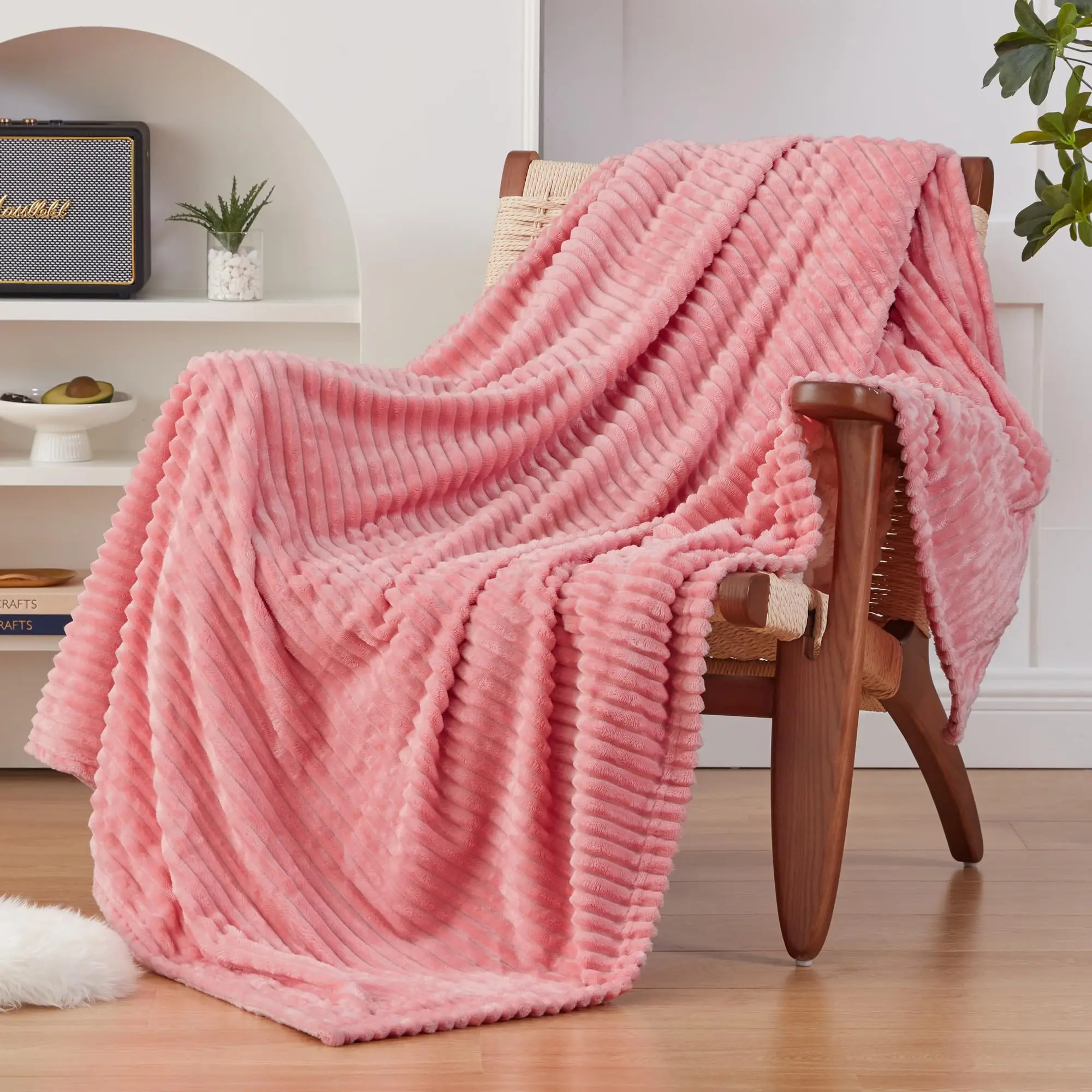 

Fleece Throw Blanket for Couch or Bed - 3D Ribbed Jacquard Decorative Blankets, Soft Lightweight Fuzzy Flannel Blanket Suitable