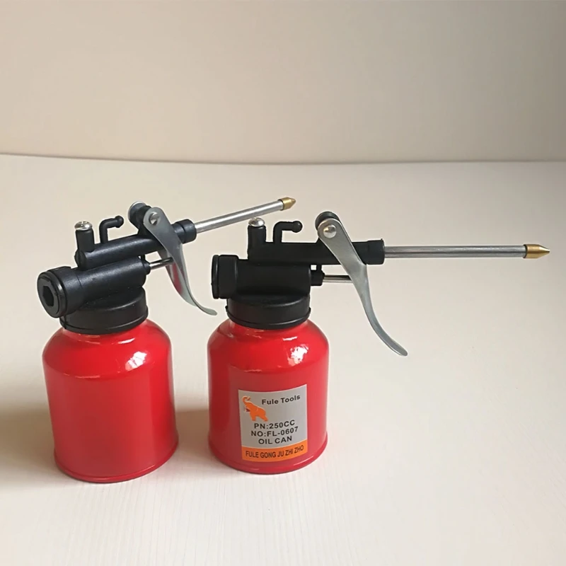 250ml Oil Can Plastic Hose Refueling Pot High Pressure Oiler Grease Gun Pump Auto Accessories