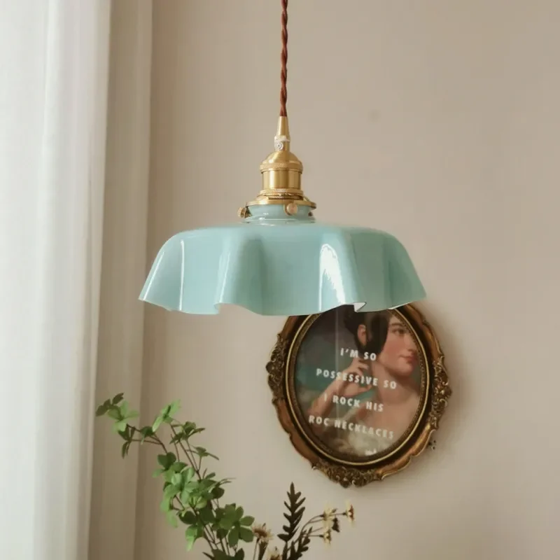 Medieval Brass Bud French Light Luxury Cream Small Chandelier Glass Retro Bay Window Bar Romantic Balcony Bedside Lamp Pendant