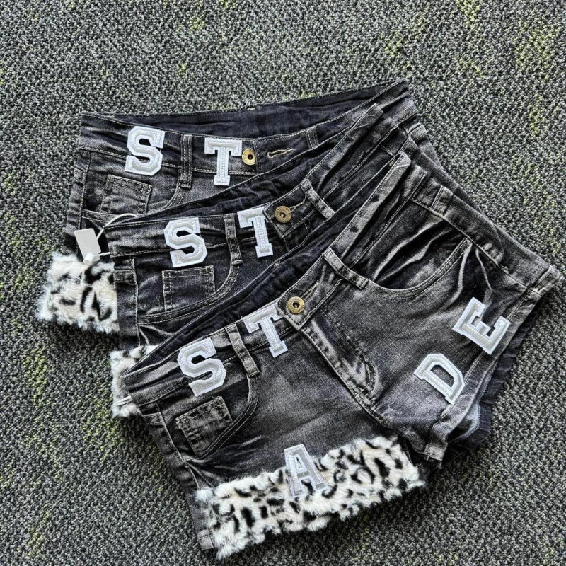 HOUZHOU Vintage Leopard Denim Shorts Women Gothic Spicy Girl Punk Letter Shorts Sexy Y2k Black Low Waist Short Jeans Streetwear