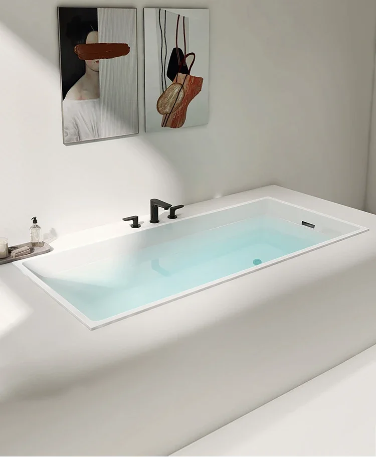 B 1-1.7m bathtub with matte embedded small bubble tank.