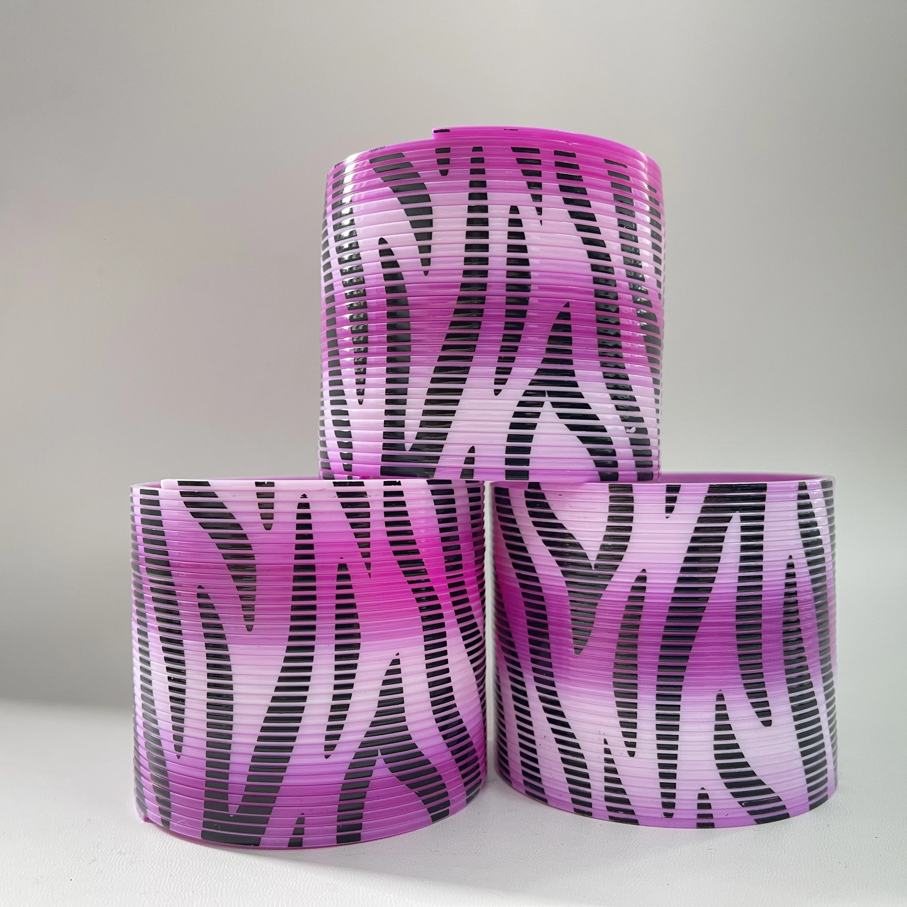 

1/3/6pcs Magic Rainbow Spring Bright Purple Irregular Stripe Kids Educational Toy