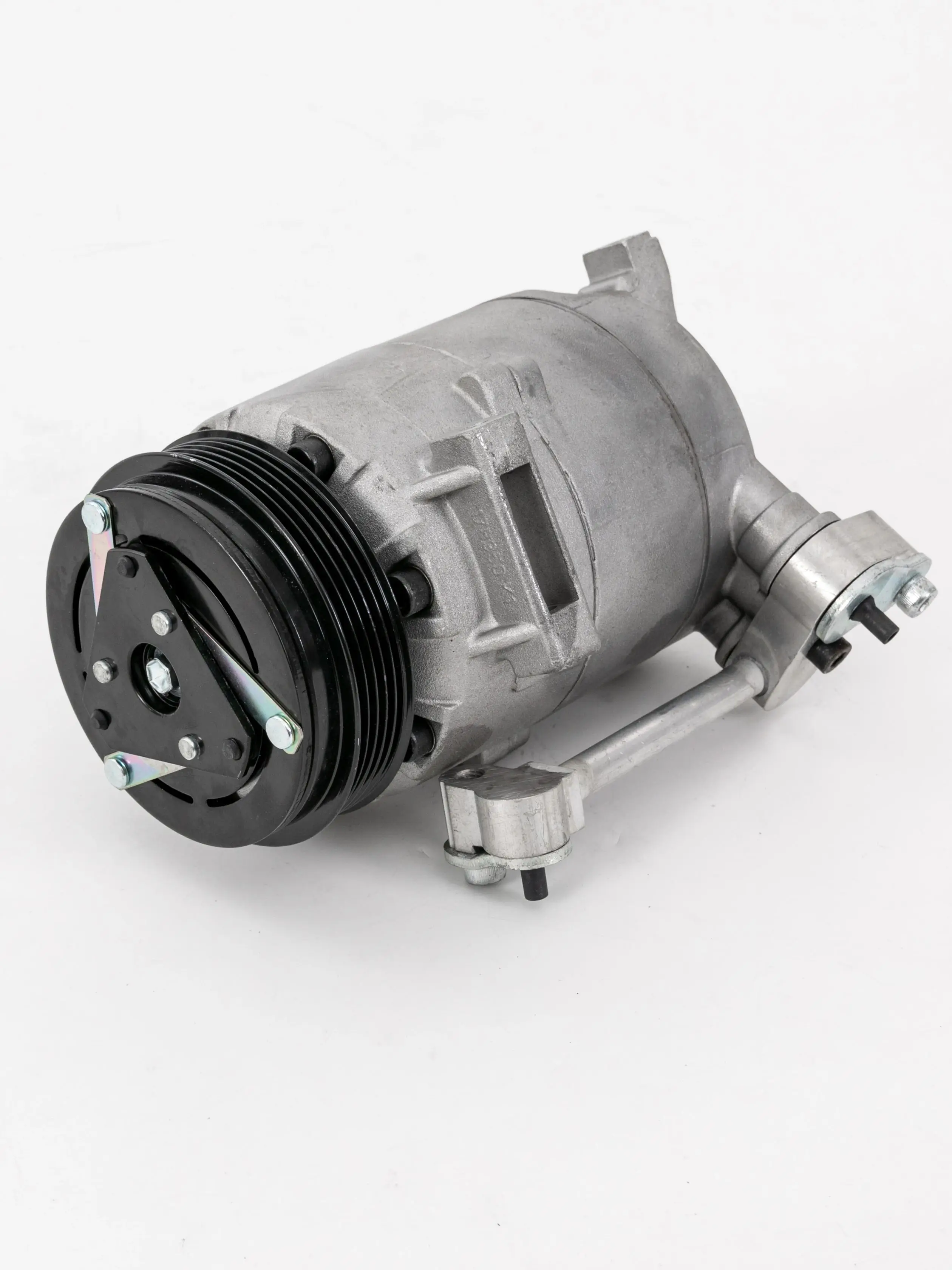 Air Conditioning Compressor, A/C Compressor for Saturn L/LW Series, 12V Automotive AC Compressor With 25dB Low Noise, Direct Replacement