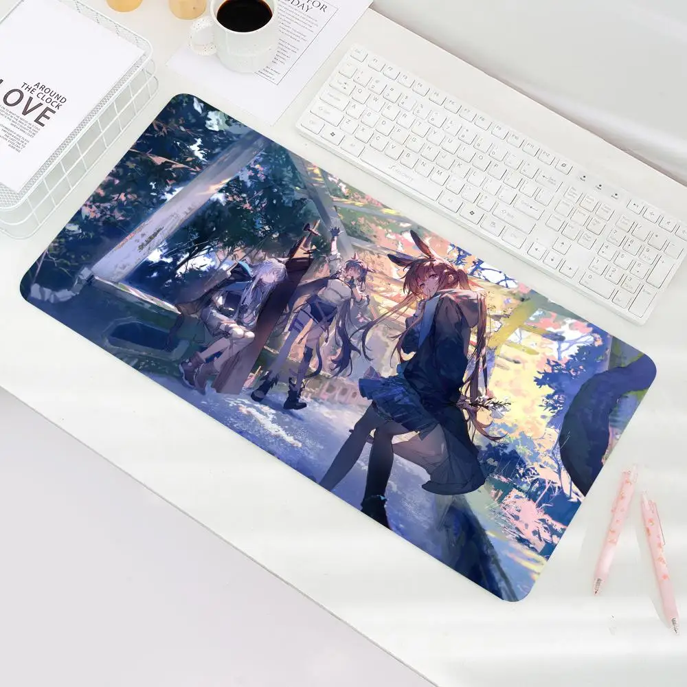 

Fashion Game Arknights Cute Amiya Mouse Pad Non-Slip Rubber Edge locking kawaii gaming mousepads Game play mats for notebook PC computer