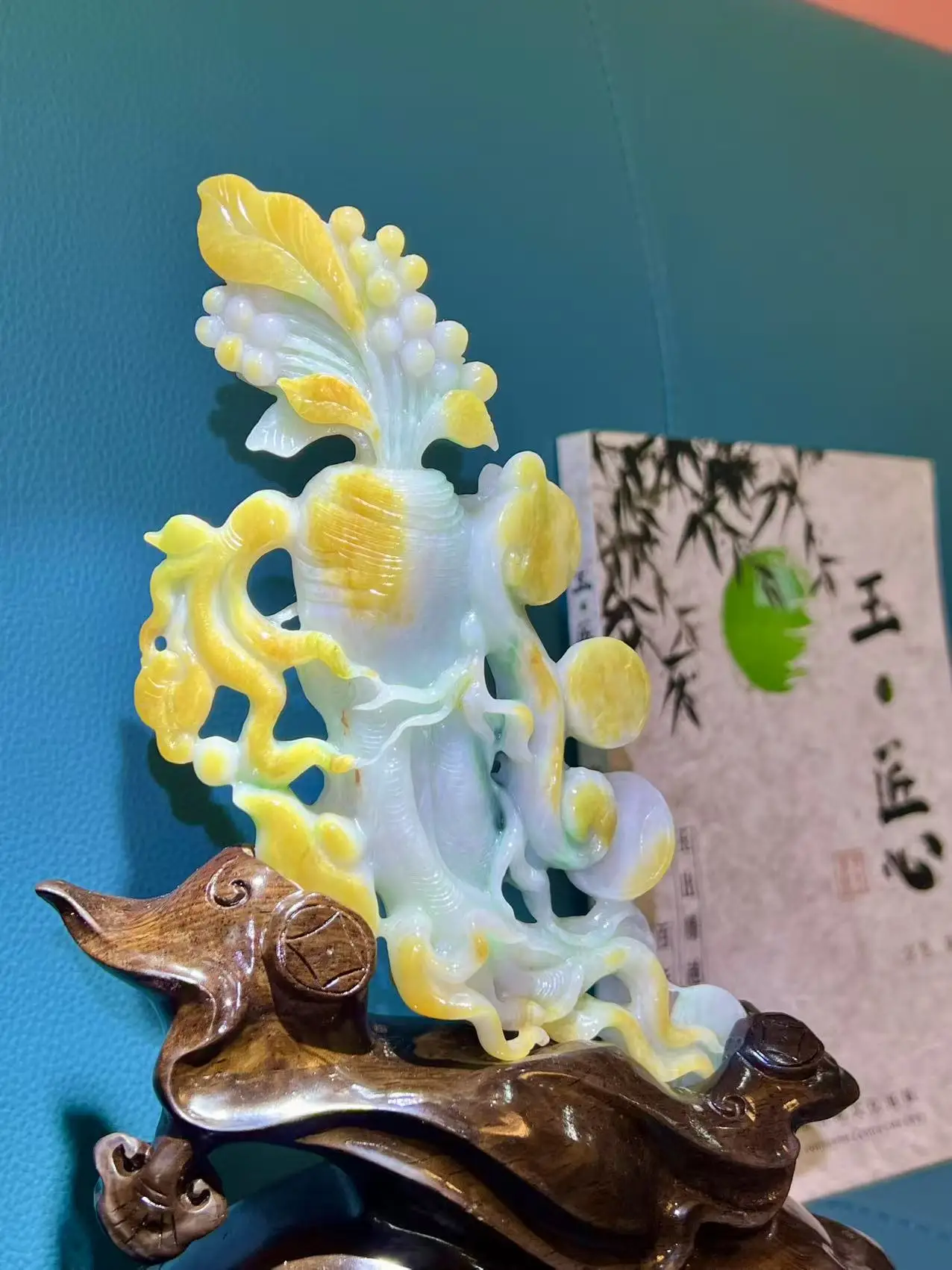 

Large Handcrafted Jade Ginseng Statue - Natural Yellow & Green Jadeite, Master Carved Lucky Plant for Wealth & Health