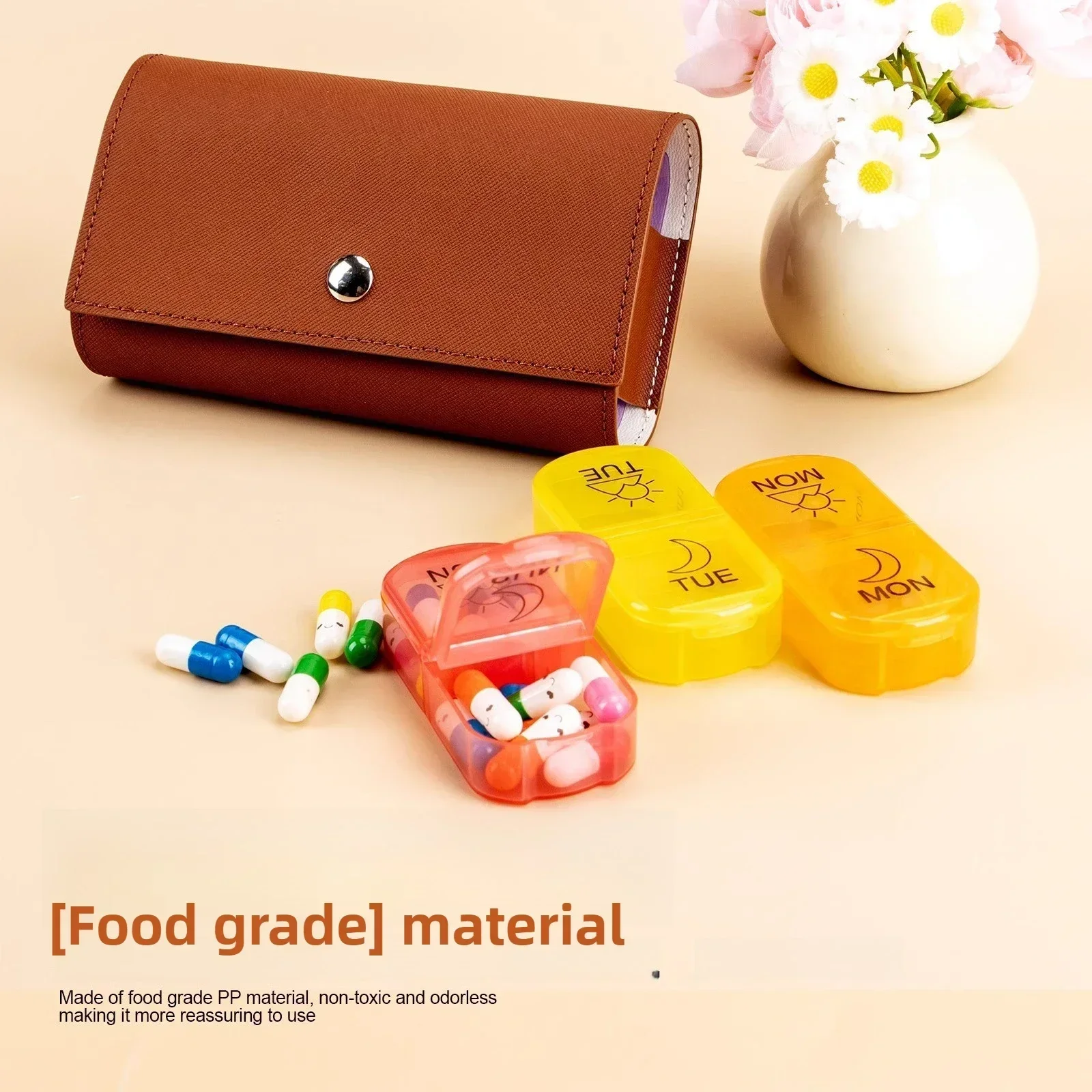 

14 Grids Leather Bag Medicine Box Weekly 7 Days Pill Medicine Box Holder Organizer Pill Storage Box for Medications Vitamins