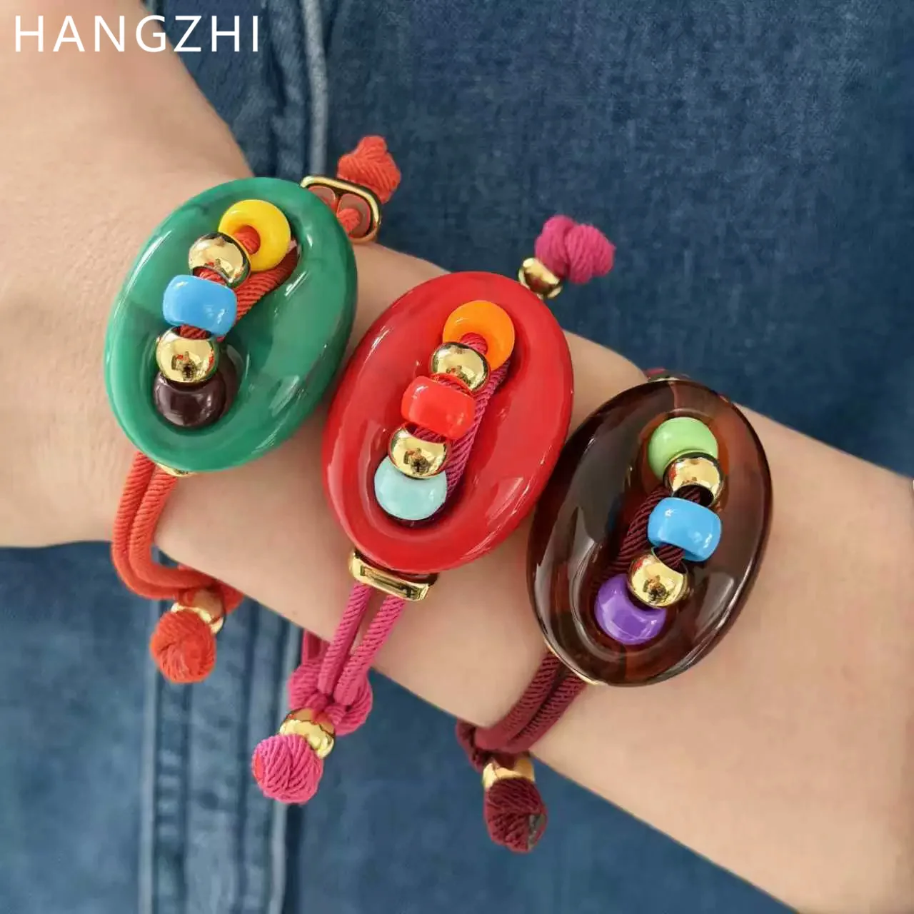 HangZhi Böhmisches Buntes Perlenarmband Verstellbares Seilarmband Handgefertigte Armbänder mit Anhängern Vintage-Schmuck für Frauen