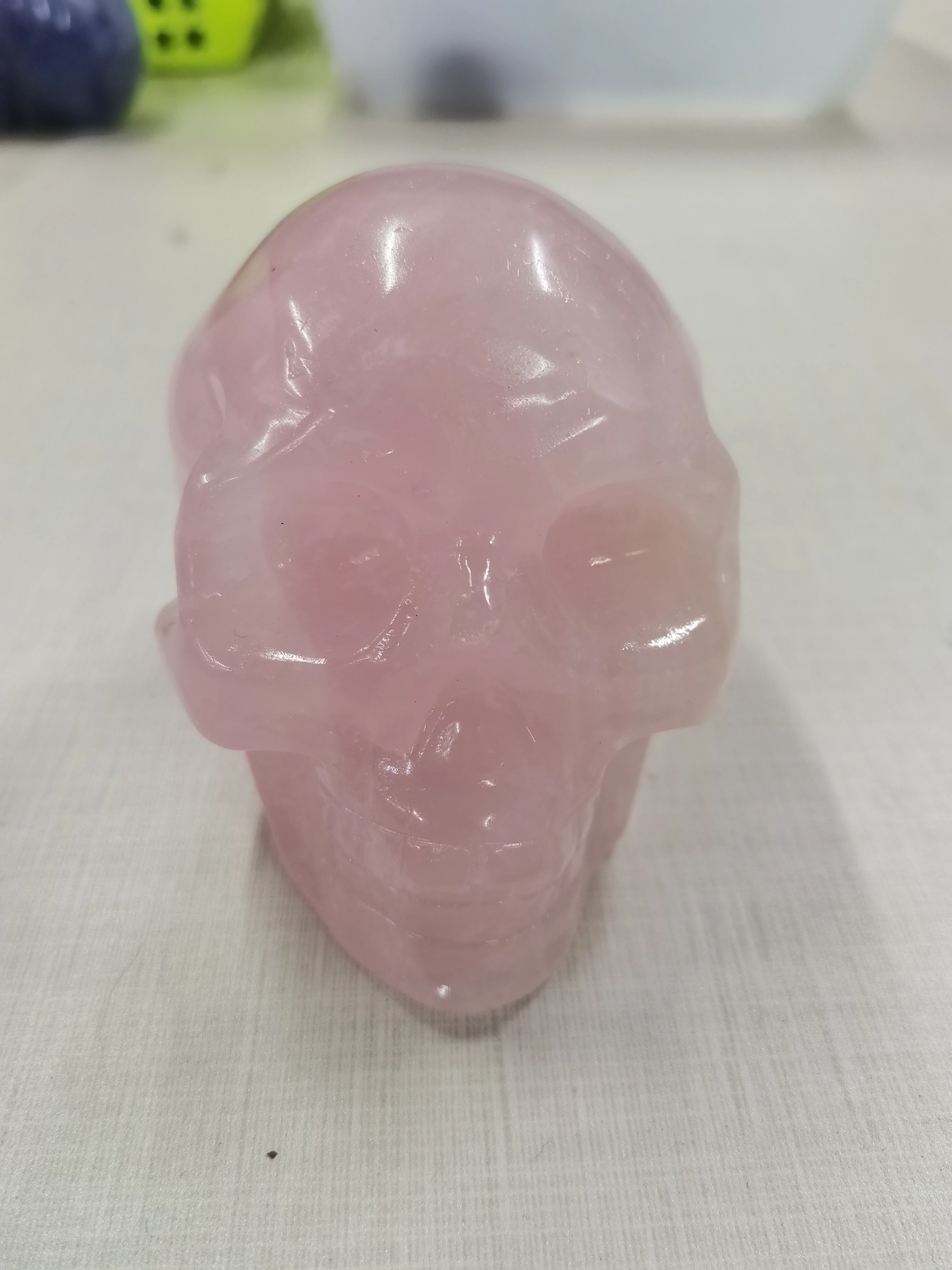 

Natural Rose Quartz Skull Hand Carved Home Desk Ornament Reiki Healing Fengshui Collection Gifts