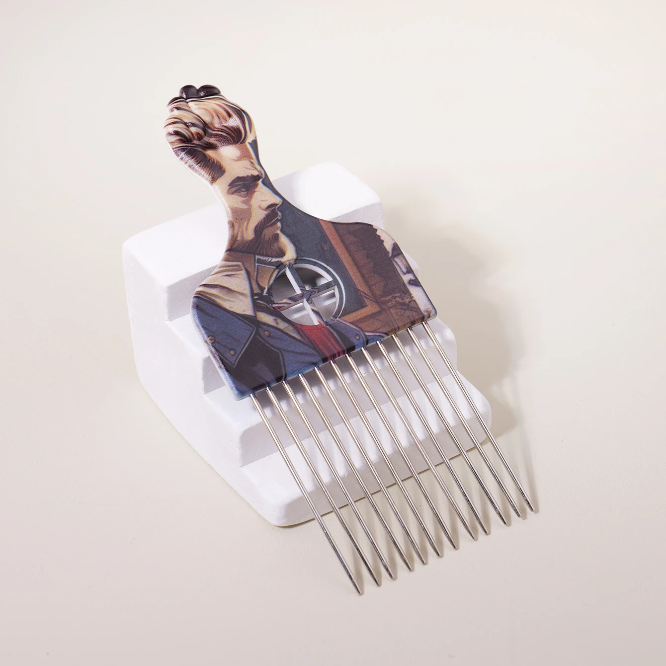 Patterned Steel Needle Inserted Comb for Hair Styling