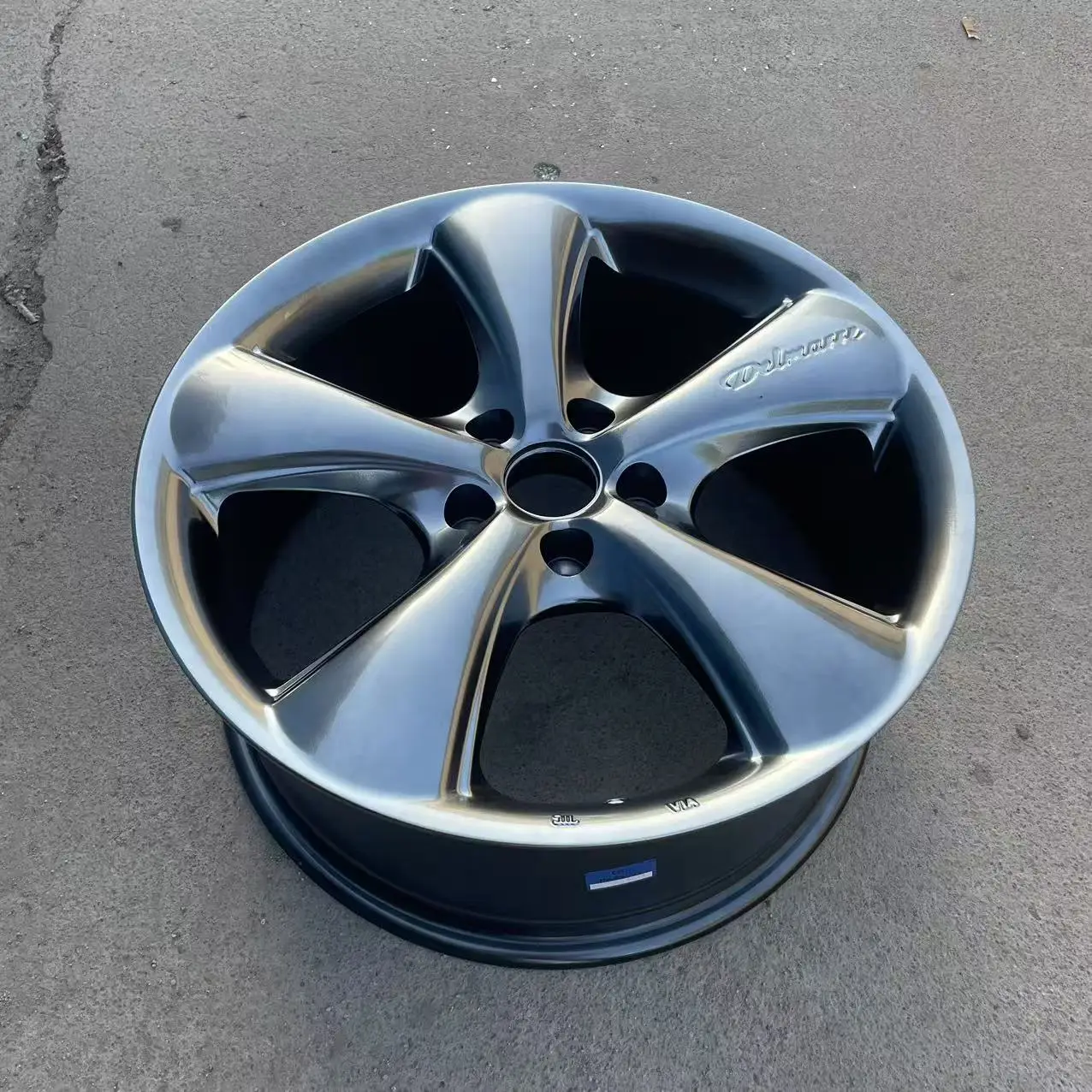18 Inch Hyper Black Five Spoke Flow Form Aluminum Alloy Passenger Car Wheels 5x114.3 Universal Fit Modified Replacement Rims