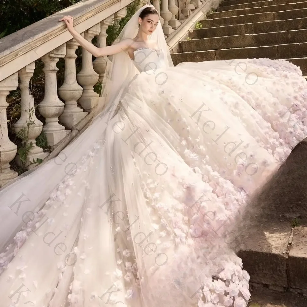 Customized Elegant Strapless A-line Sleeveless Wedding Dresses 3D Flower Beaded Tulle Draped Open Back Floor-Length Bridal Gowns
