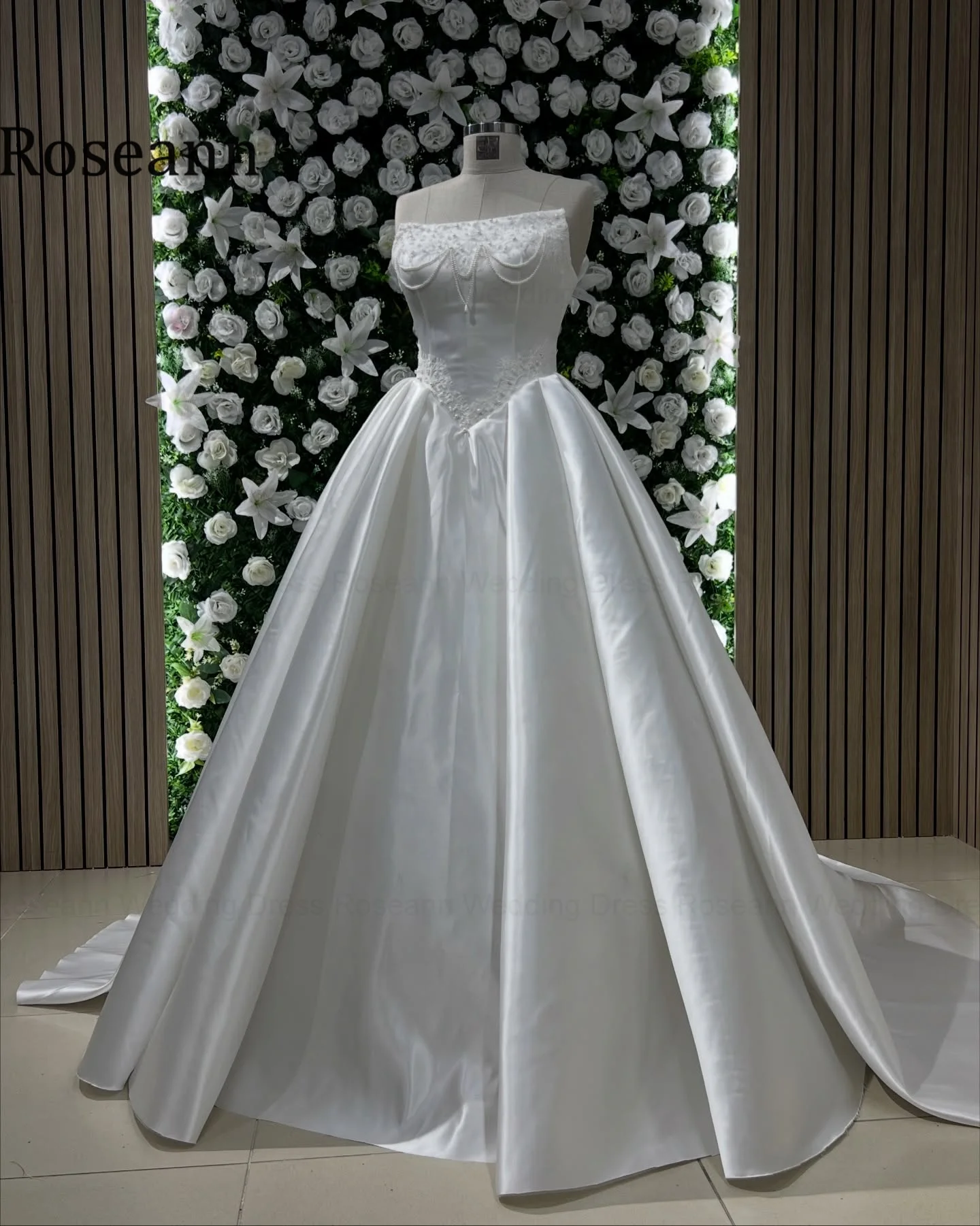 Roseann Wedding Dress Retro Princess Strapless Lace Pearls Bride Dress Brush Train Floor Length amanda novias oficial Customized