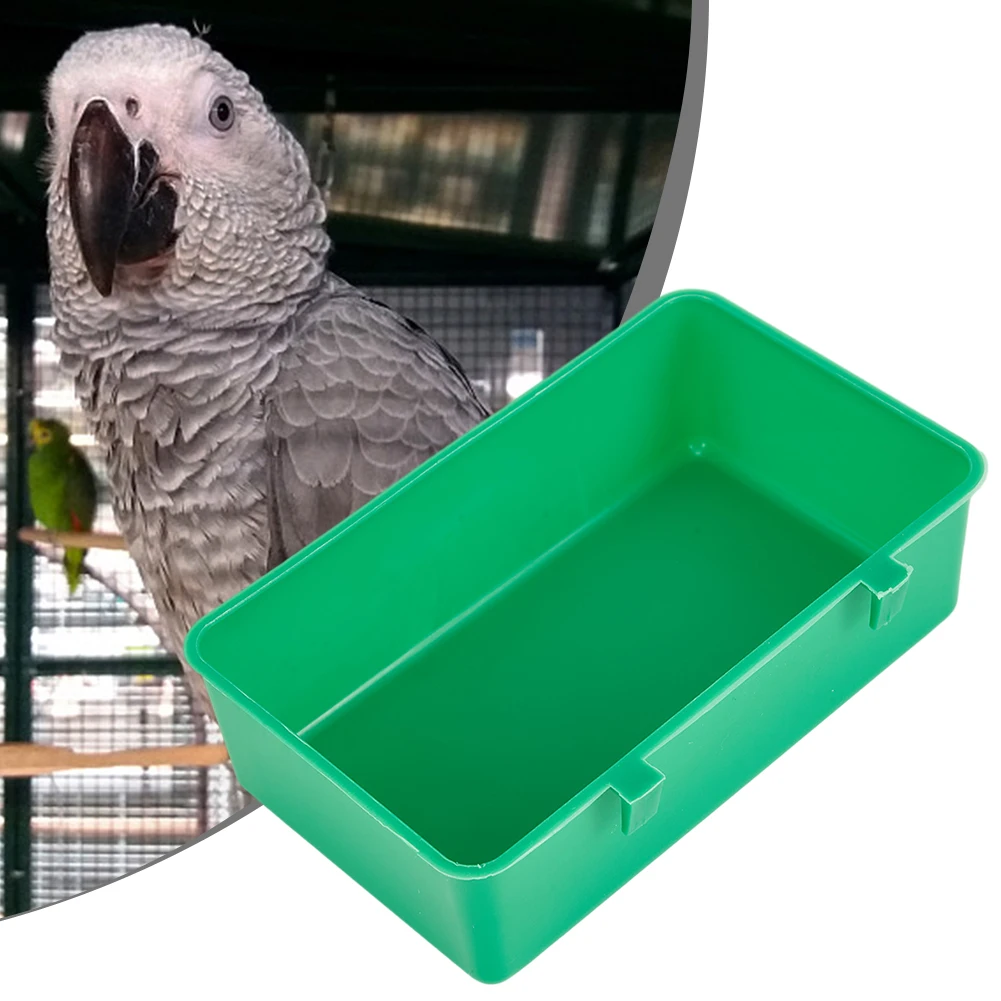 Sittichbadebadewanne aus Kunststoff zum Aufhängen im Käfig für kleine Vögel, einschließlich Papageien, Wellensittichen und Finken, funktioniert auch als Futterschale. – Detail 2