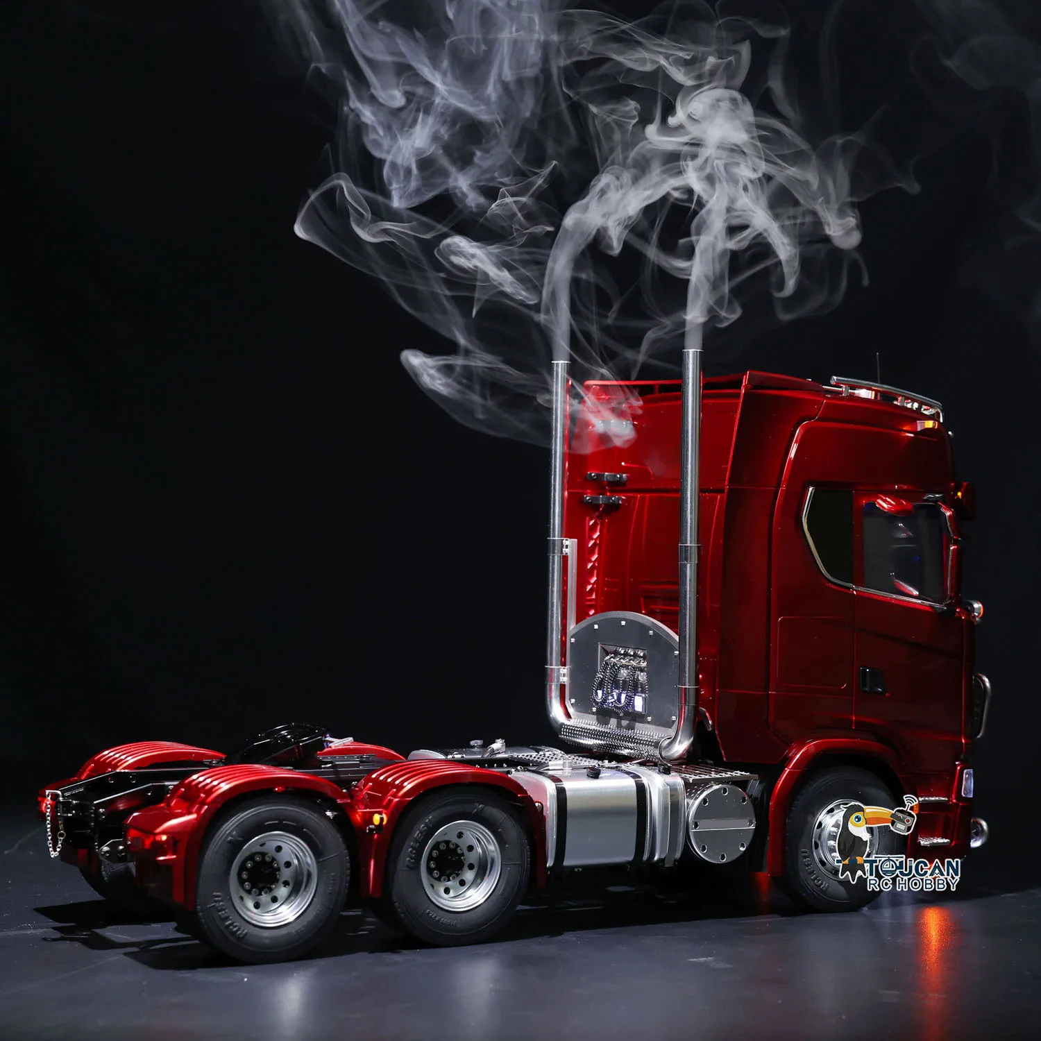 

TOUCAN 1/14 RC Tractor Truck 6*6 770S Metal Chassis Light Sound Smoke Differential