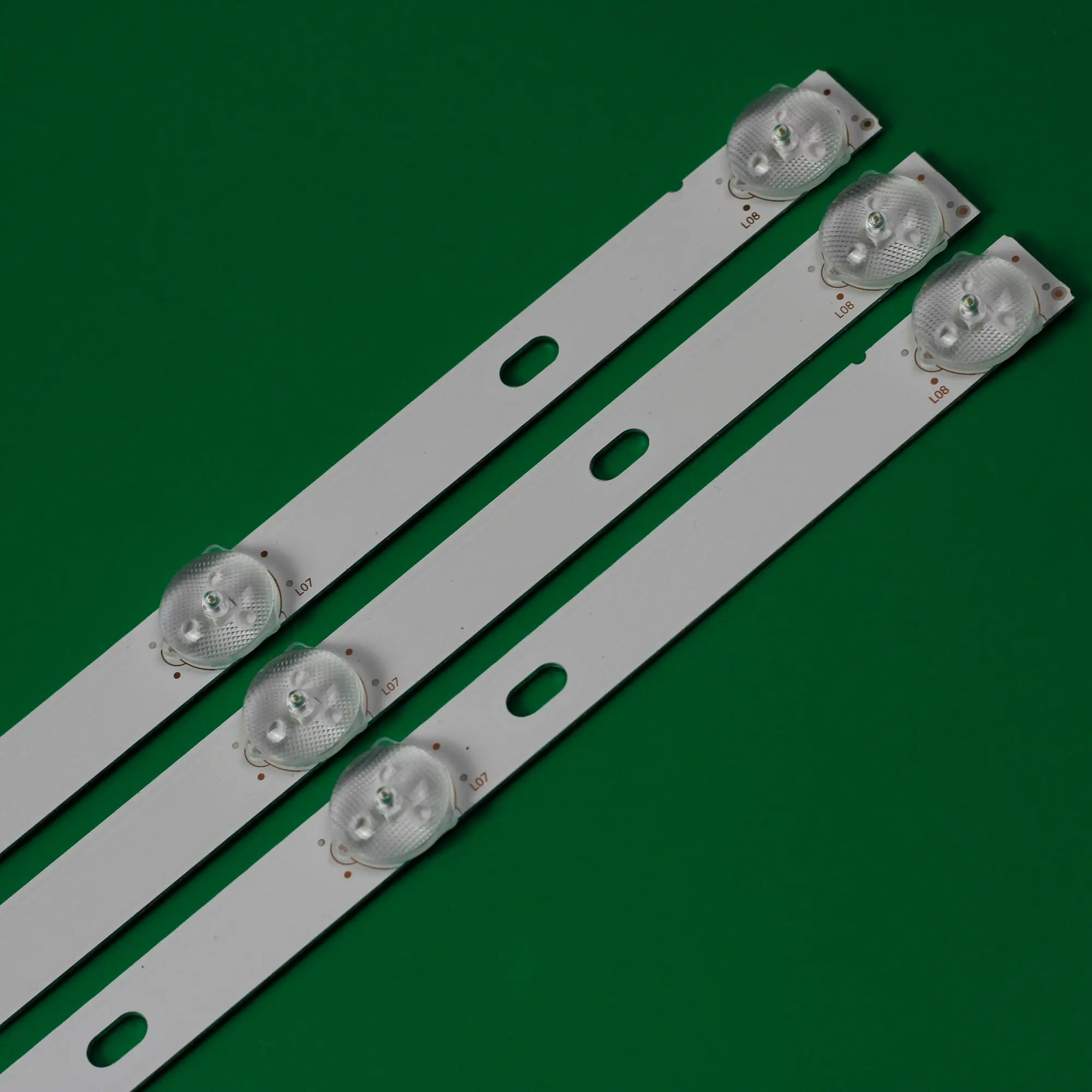 バックライト付きLEDストリップライト,tcl D40-M30 40bf400 nd40n2100 jlx JS-D-JP395DM-A81EC JS-D-JP395DM-B82EC e395dm1000用8ランプ,15個