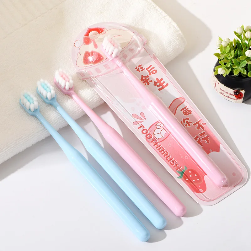 Couple Style Portable Toothbrush Set Cute Strawberry Blueberry Printed Oral Care Travel Kit