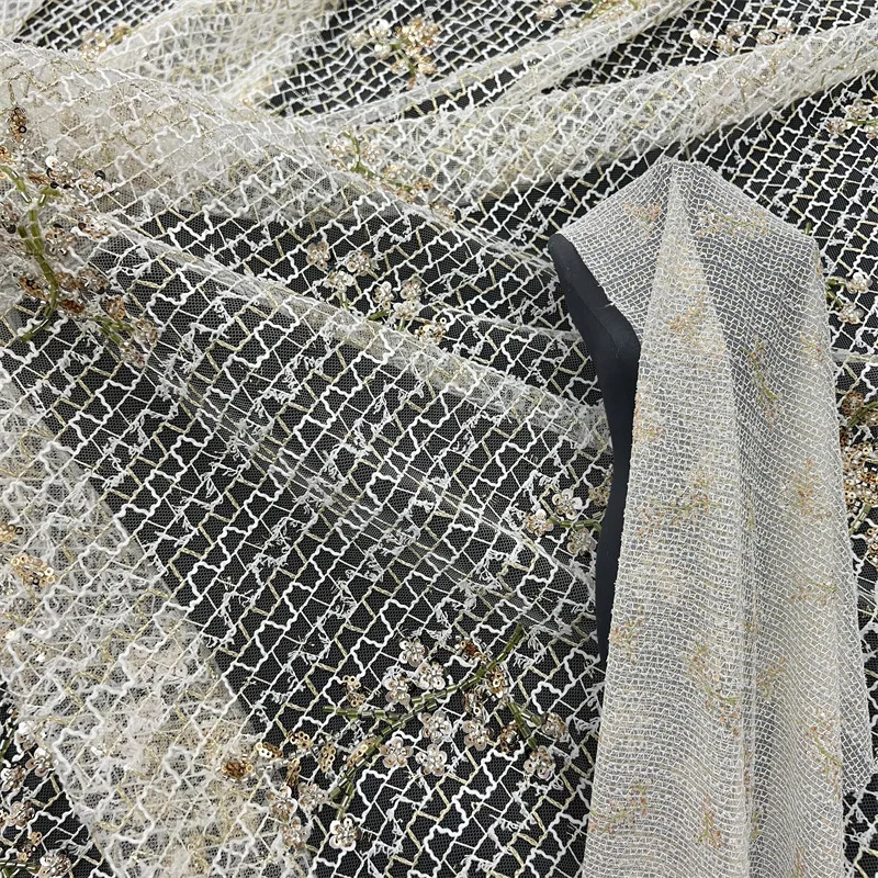 

1 ярд, хит продаж, тяжелая промышленность, полые гвозди, бусины, цветок, блестки, кружевная ткань, платье, свадебное платье, ткань Cheongsam для одежды