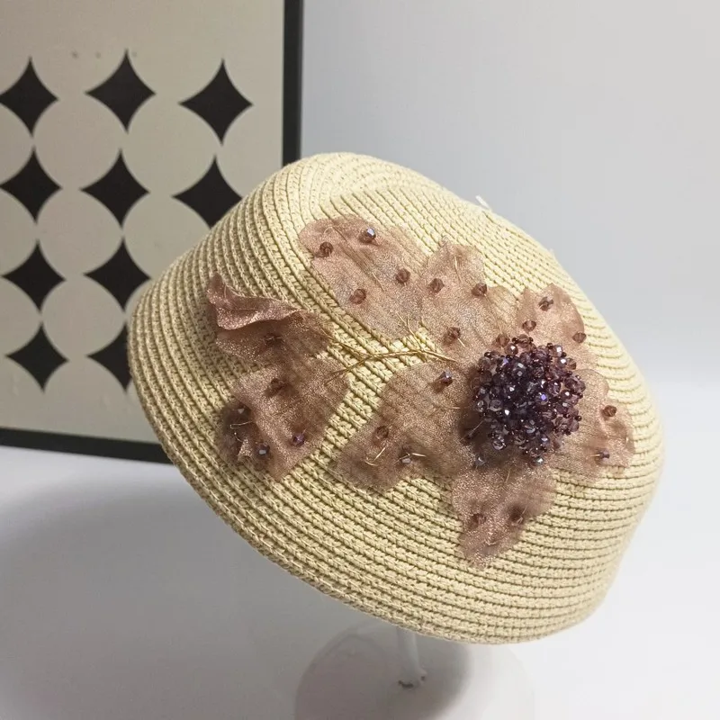 New French-style asymmetrical women’s sun hat for spring and summer  casual sunshade hats trendy beret caps for street wear