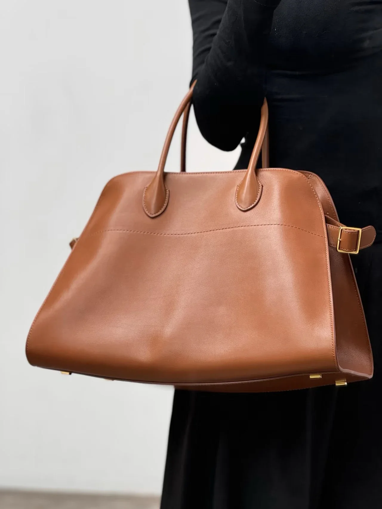

Cowhide Retro Bags New Minimalist Large-capacity Tote Bag Leather Casual Versatile Commuter Shoulder Handbag Women's Boston Bag