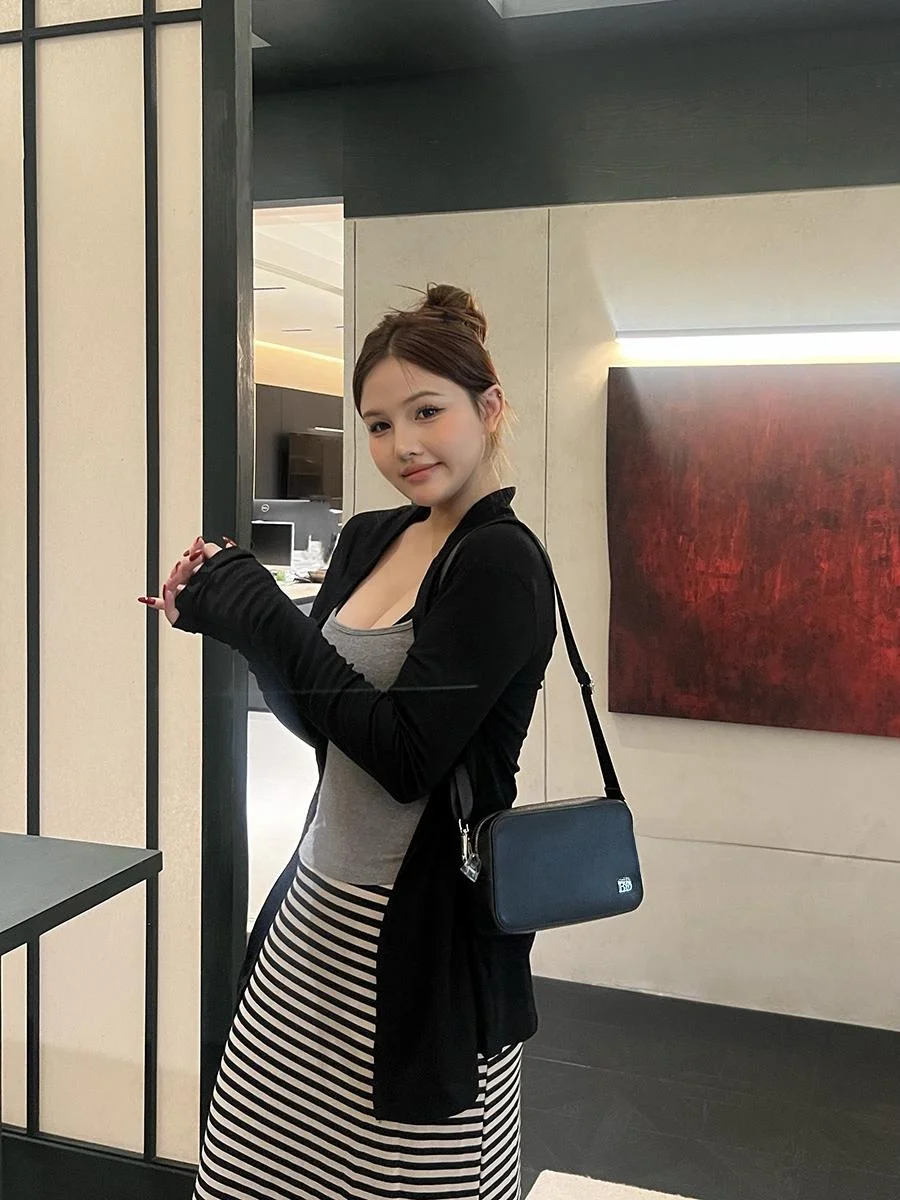 

Korean Sle Bear Chili Chic Knitted Set Open Cardigan Csole Women's Slim Fit f Skirt ort Sve Long Sve Striped