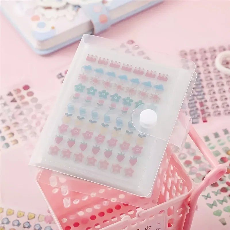 Album photo vide à 40 emplacements avec boutons-pression. Autocollants pour nail art, livres de stockage de cartes et de cartes postales, pratiques à transporter