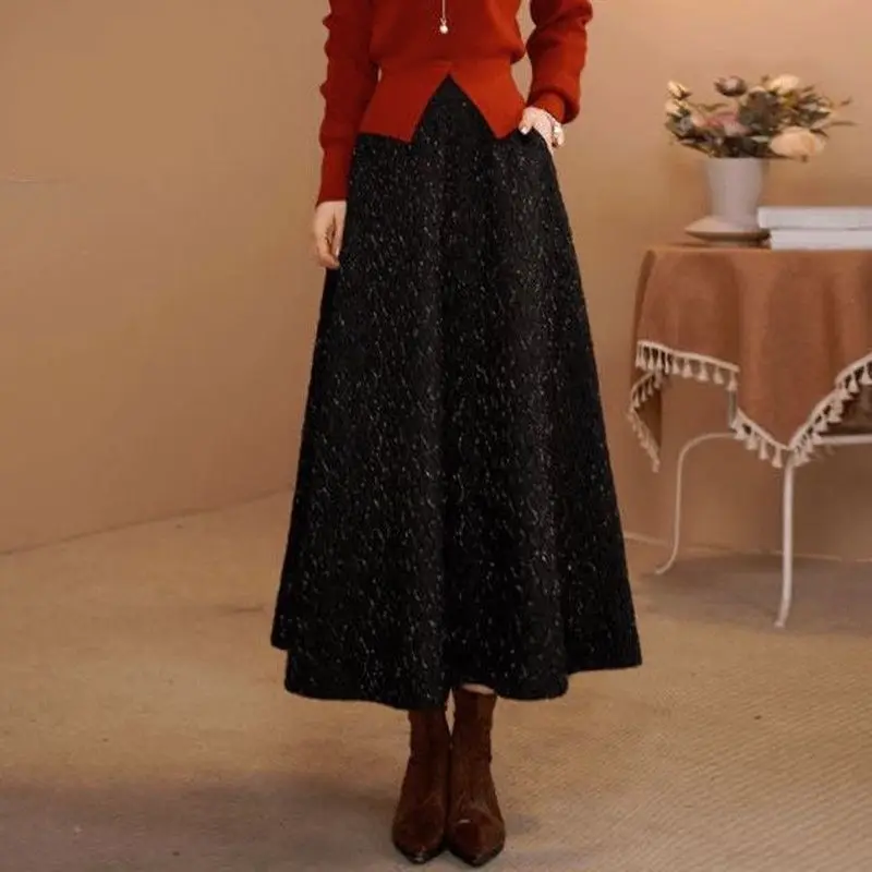 

Autumn Winter Elastic High Waist Black Bright Silk Skirt Women Fashion A-Line Long Tweed Woolen Skirts Female Thicken Maxi Skirt