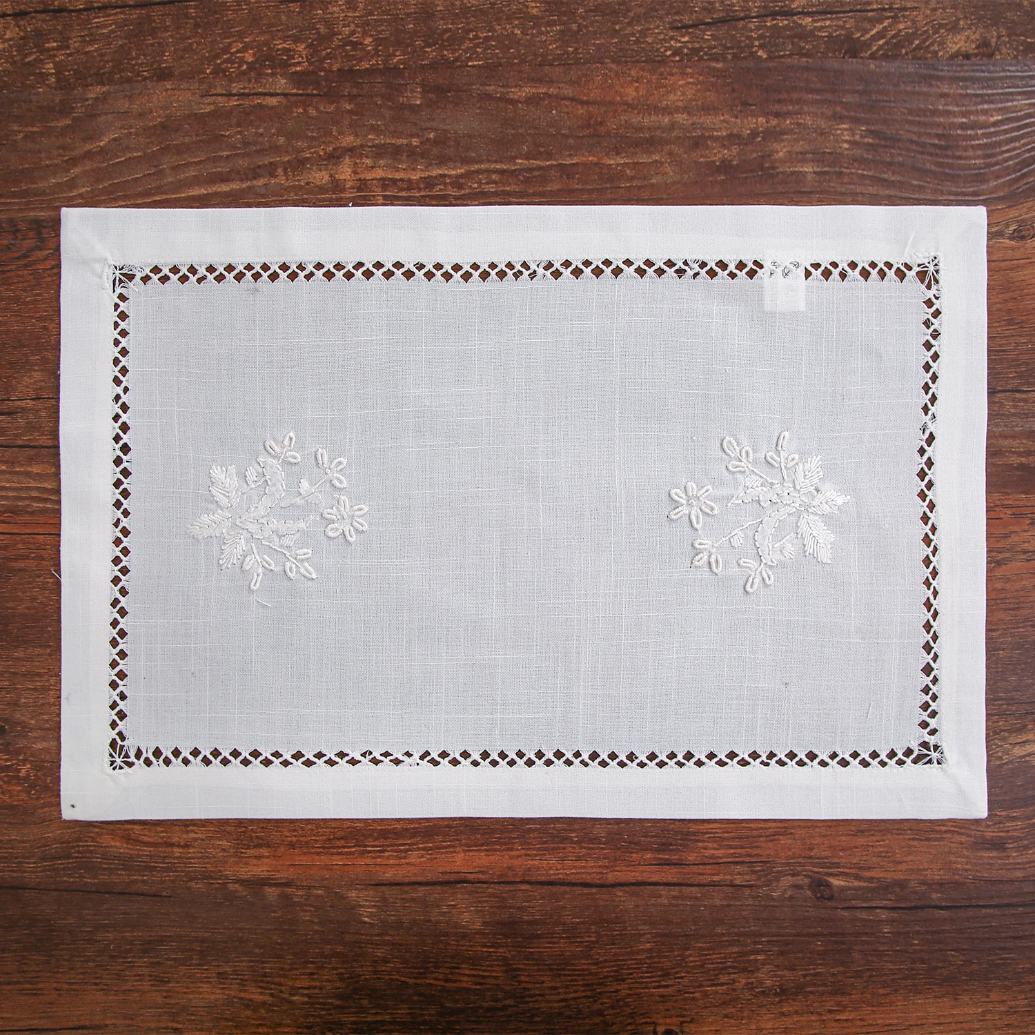 @Handmade 100% Vintage Placemat Hemstitched Embroidered by Hands, White, Beige, Slub Cotton, Eleganet, Luxurious  Table Deco