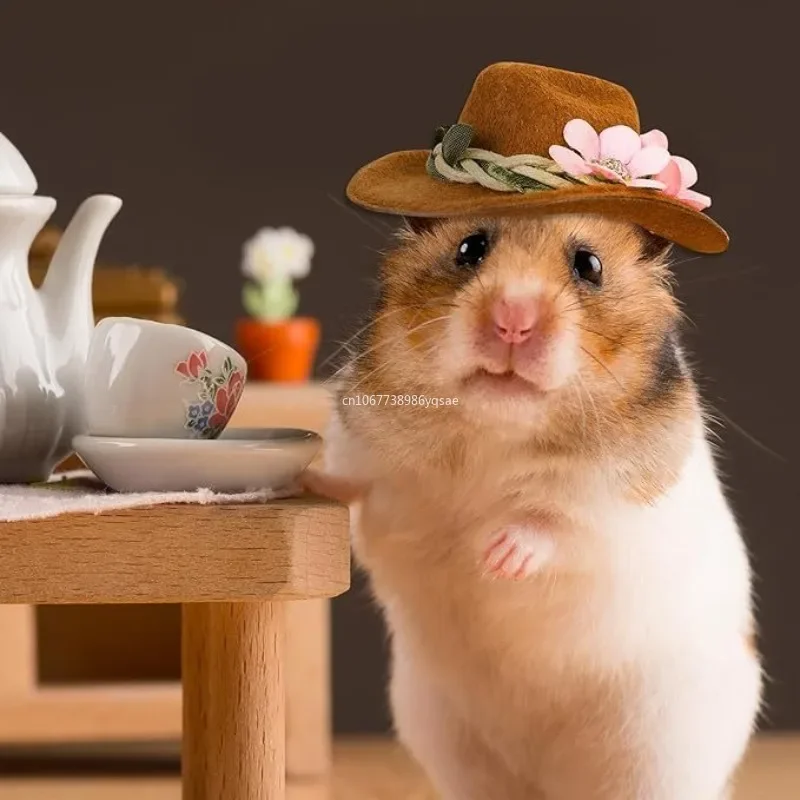 1PCS Creative Flower Mini Cowboy Hamster Hat Adjustable Brown Felt Hat Soft Hamster Top Hats Photograph Props for Pet Supplies