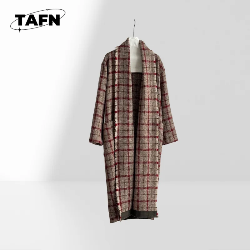 Fall Fashion Long Coat for Daily Outfits  Windproof Trench Jacket Classic Silhouette Elegant Office Style Coat with Side AJ1318