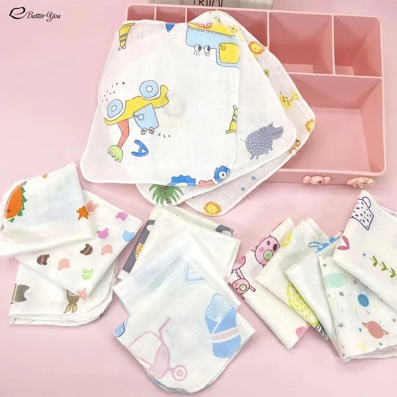 1pc 20*20cm Double Gauze Handkerchief Baby Bath Towel Newborn Cartoon Printed Gauze Square Breastfeeding Baby Saliva Towel