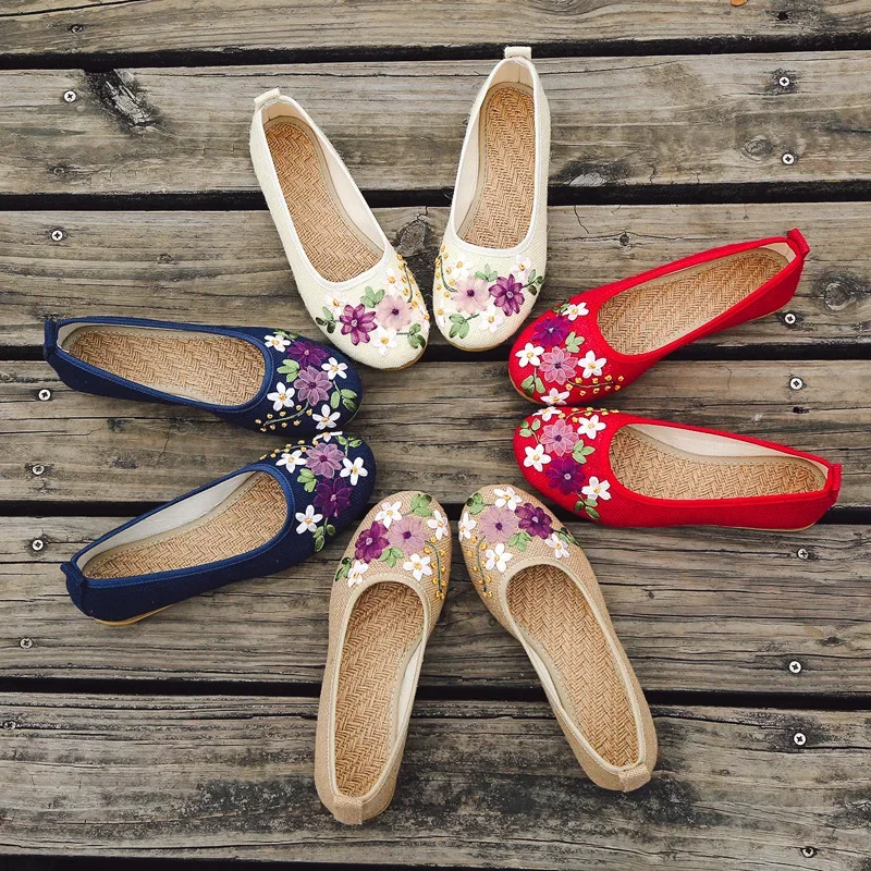 Vintage Embroidered Women Flats Flower Slip On Cotton Fabric Linen Comfortable Old Peking Ballerina Flat Shoes Sapato Feminino