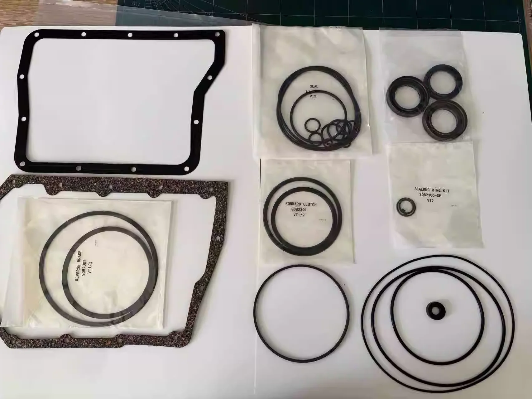 

VT1 VT2 VT3 CVT Auto Transmission overhaul Kit gaskets oil Seal ring For BMW MINI BYD GEELY