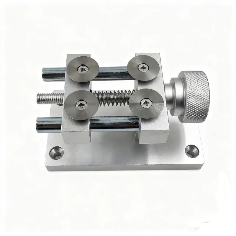 Cyl-Rotating Watch …