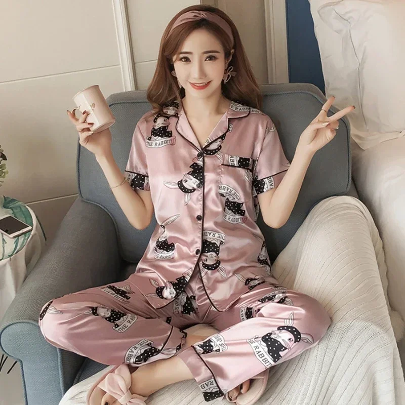 Set piyama sutra Satin untuk wanita, atasan tidur kerah lipat motif kartun, lengan pendek + celana panjang ukuran besar 5XL