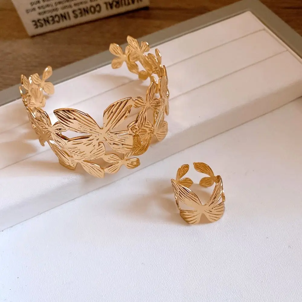 ประณีตดอกไม้กําไลข้อมือทอง/เงิน Flora Design Hollow กําไลข้อมือหล่อเทคนิคกว้างเปิดสร้อยข้อมือผู้หญิงเครื่องประดับ