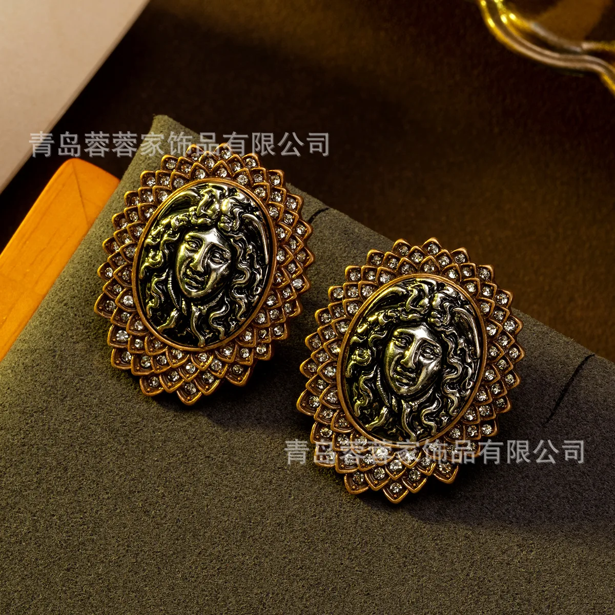 

Retro embossed earrings geometric inlaid zircons temperament carving copper ear stud