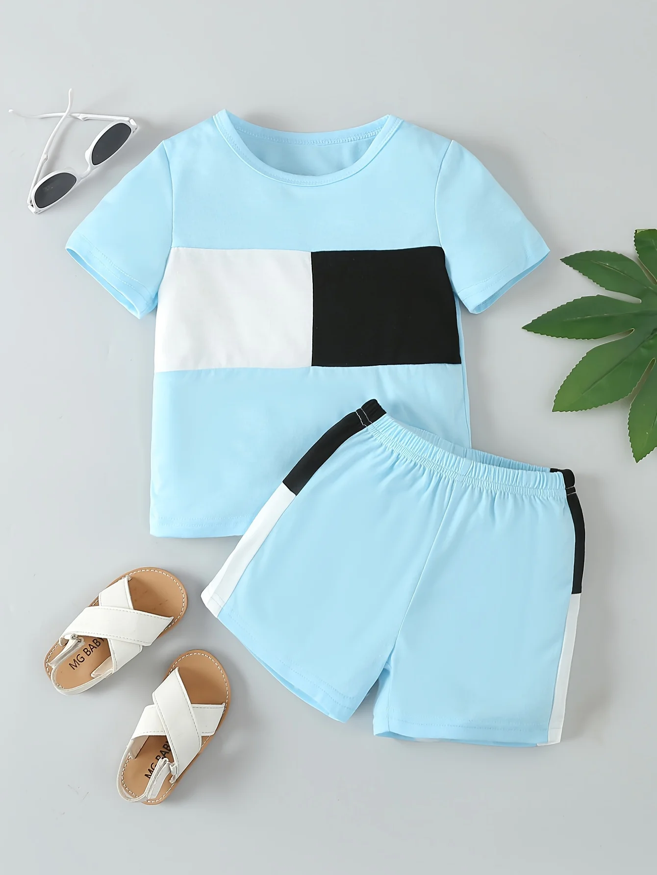 Boys summer casual blue color block round neck short sleeved T-shirt+sports shorts casual summer sports set